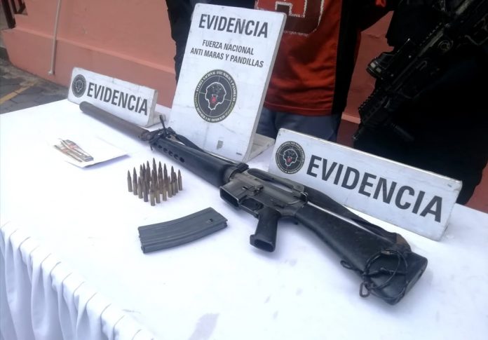 fusiles con silenciador Pandilla 18 fusiles con silenciador Pandilla 18