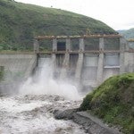 Honduras BCIE aprueba 80 mil dólares para financiar estudios de Central Hidroeléctrica