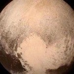 La sonda New Horizons alcanza su mayor aproximación a Plutón