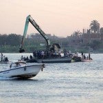 Suben a 21 los muertos en la colisión de dos barcos en el Nilo