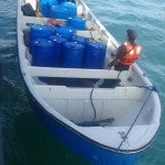 Embarcación que trasladaba supuesta cocaína es interceptada en La Mosquitia de Honduras