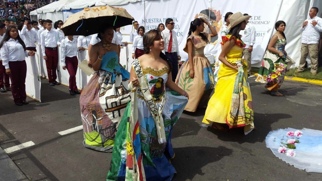 Belleza y patriotismo Arrancan los desfiles del 15 de Septiembre en Tegucigalpa 2
