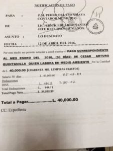 La notificación de pago para César Quintanilla, firmada por el Contador General de la alcaldía de La Ceiba.