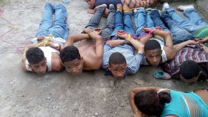 Menores capturados en Chamelecon