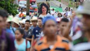 Indígenas y campesinos hondureños marcharon el último miércoles en la ciudad Tegucigalpa en protesta contra la “criminalización de la lucha social”