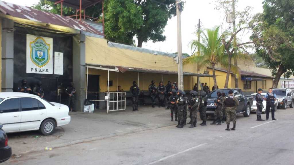 Siguen los operativos en la de las cárceles más vulnerables de Honduras.