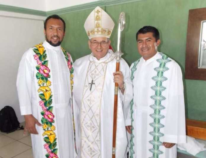 sacerdotes en México