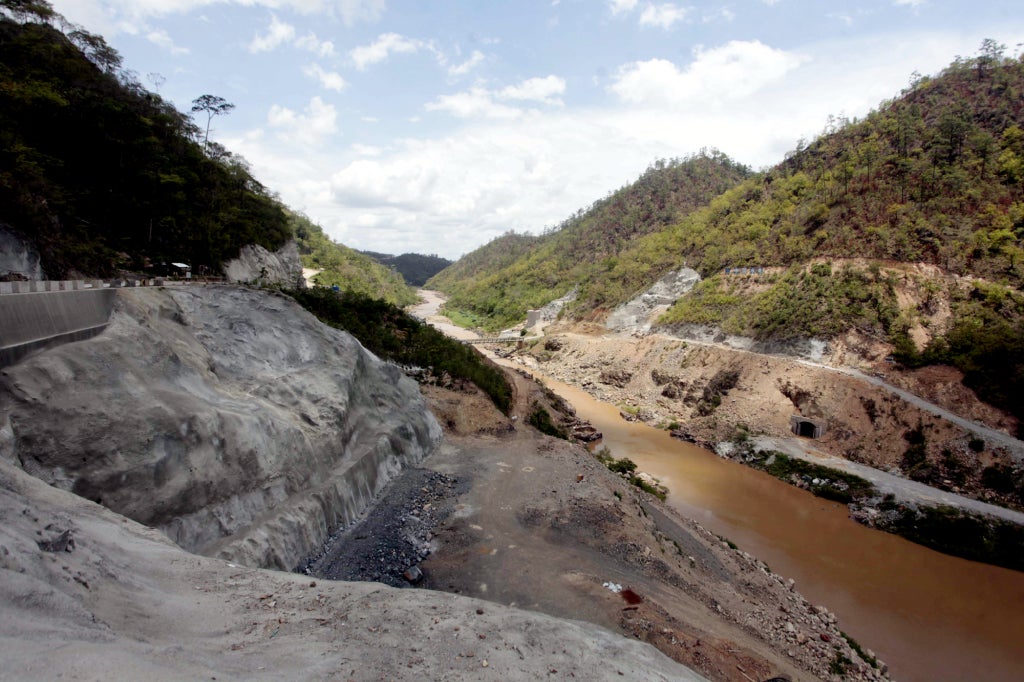 La construcción de la hidroeléctrica Patuca III