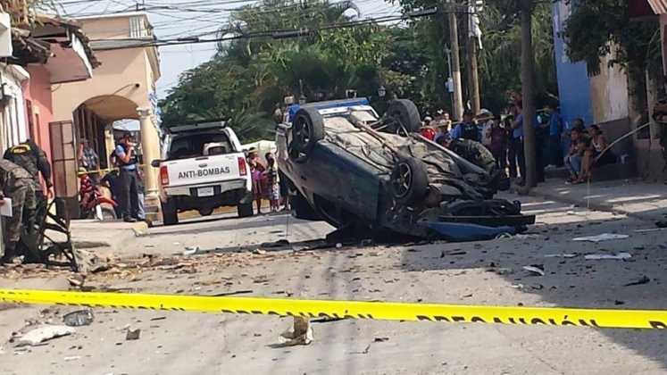 explota carro en Copán