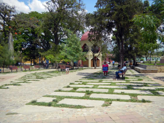 Parque central de Gracias, Lempira.