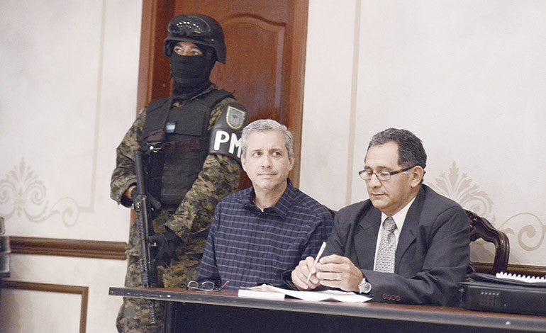 Primer sentencia contra Mario Zelaya