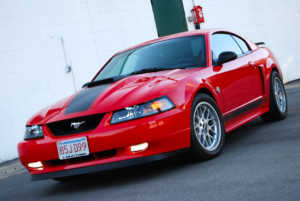 15656-2004-ford-mustang