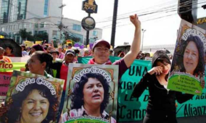La ONU Mujeres felicita féminas hondureñas en su día
