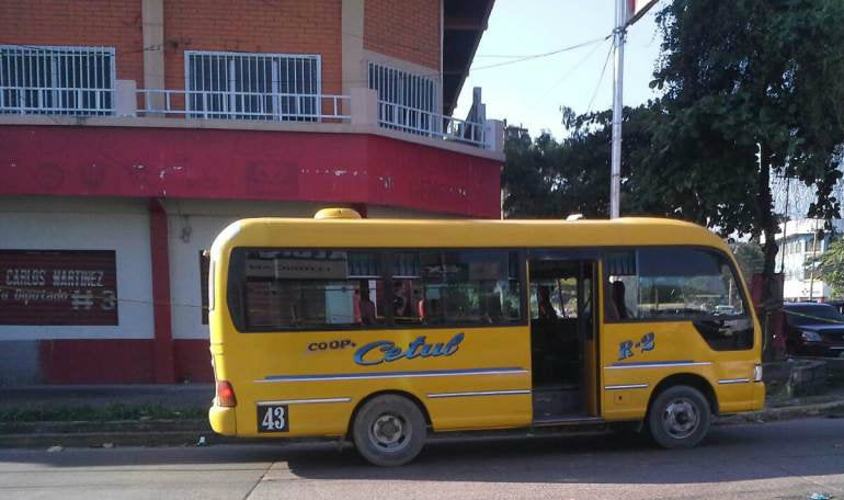 Buses de la Ruta 2 en San Pedro Sula