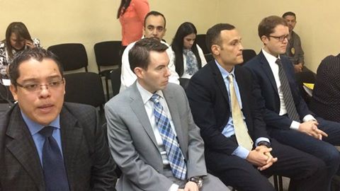  Miembros de la Embajada Americana y CNA en espera de inicio de juicio contra Mario Zelaya, Carlos Montes y Javier Pastor