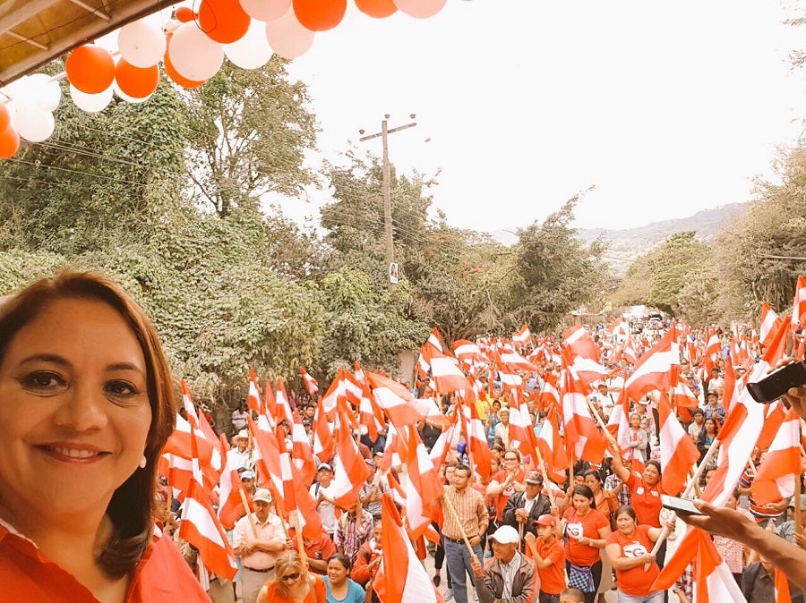 Gabriela Núñez realizó actividad política este fin de semana