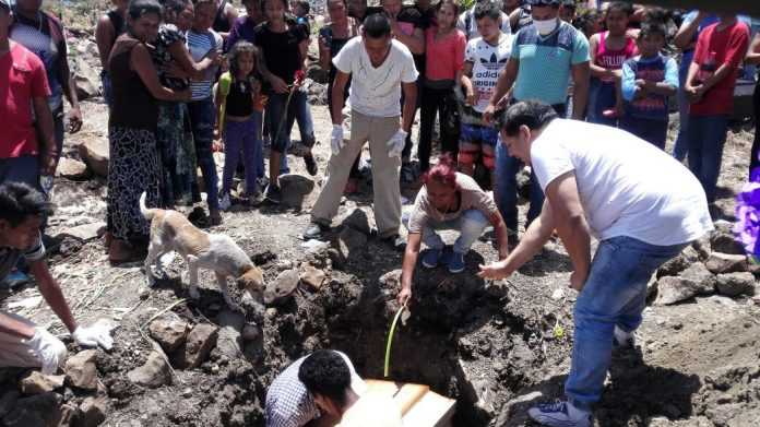entierro de gay en Tegucigalpa