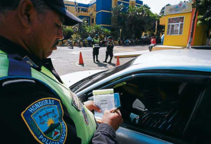 Multas de tránsito licencias de conducir decomisadas en lo que va del 2017