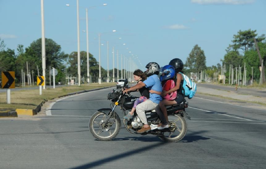 Duras sanciones a conductores de motos