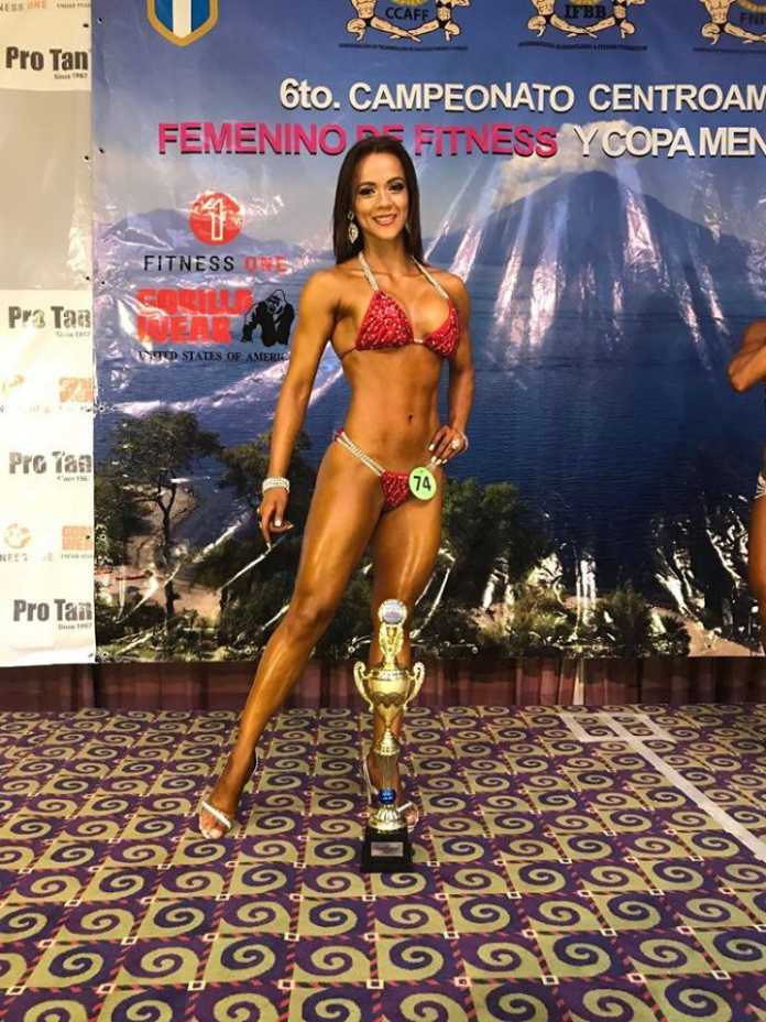19577354_1624136860932539_6535207418681243549_o Isabel Zambrano