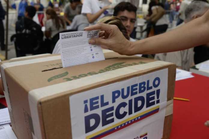 DE3a3-vVYAA-x-i-750x500 plebiscito Venezuela