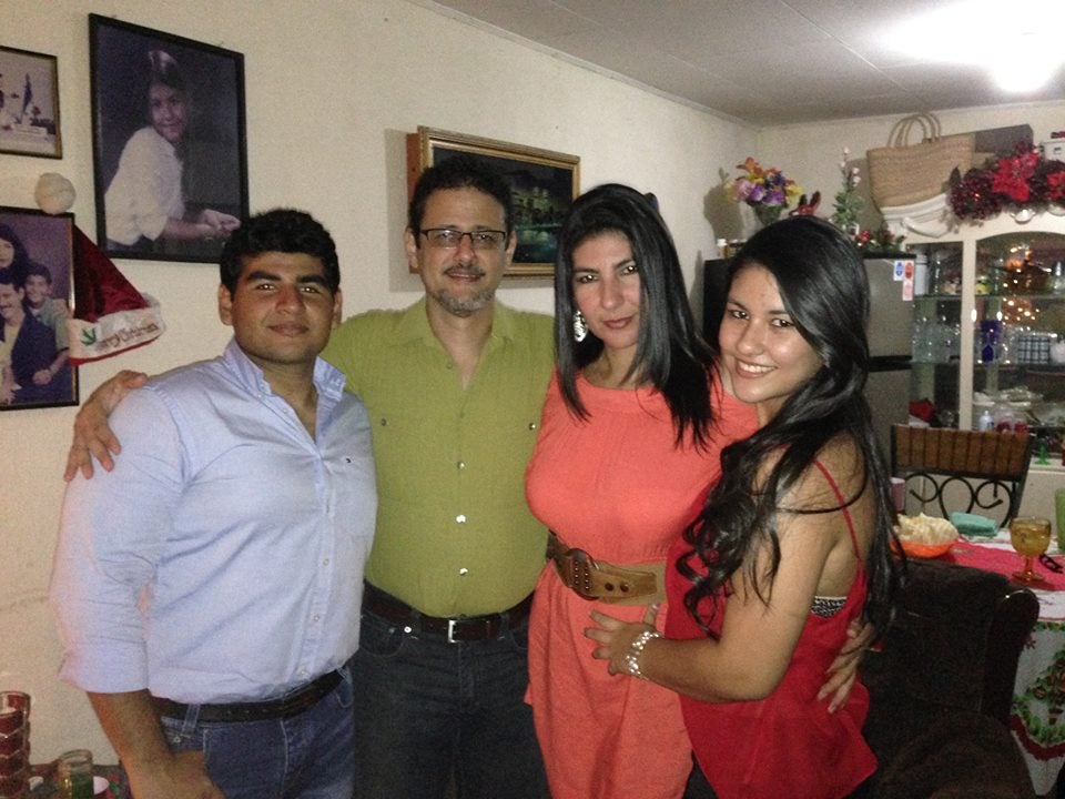 José Luis Rodríguez y su hermosa familia