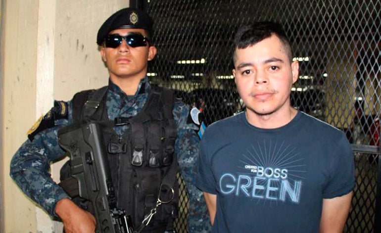 Las autoridades guatemaltecas anunciaron que el presunto narcotraficante hondureño, William Medina Escobar, fue extraditado a Estados Unidos.