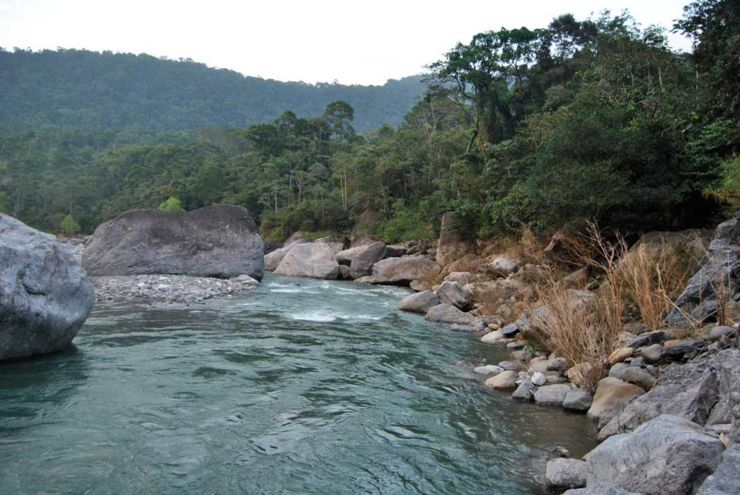 Las autoridades reportaron un niño desaparecido en Copán tras ser arrastrado por un río que creció producto de las fuertes lluvias.
