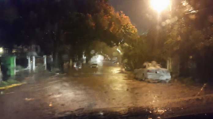 Lluvia cae sobre la capital de Honduras