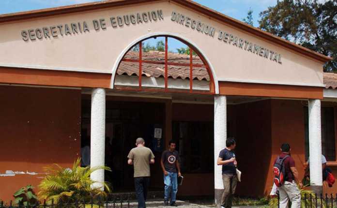 colegios públicos de Honduras