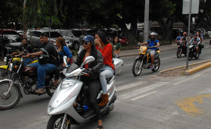 motociclistas protestan en SPS