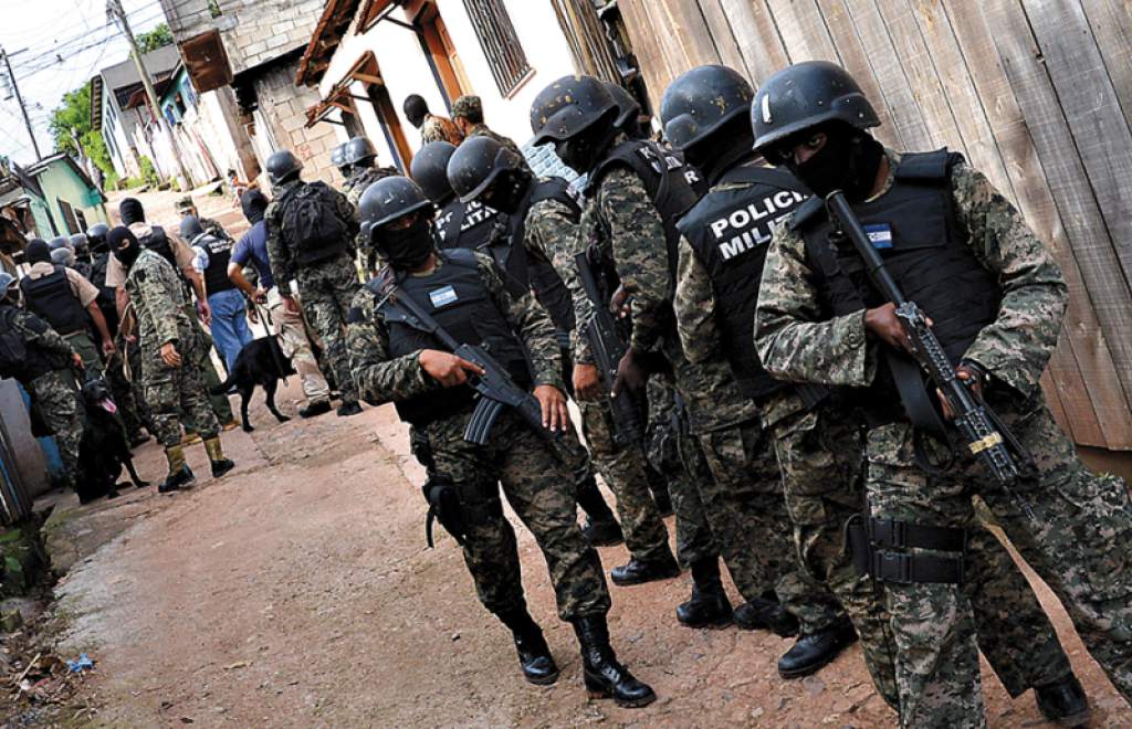 militares detenidos por policía muerto en Tegucigalpa