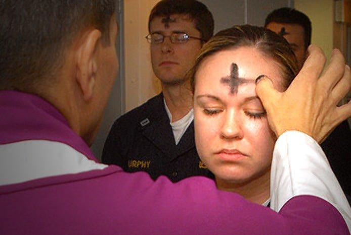 Пост у католиков 2024. Пепельная среда Ash Wednesday. Ash Wednesday 2021. Aschermittwoch = пепельная среда в Германии. Пепельная среда у католиков.