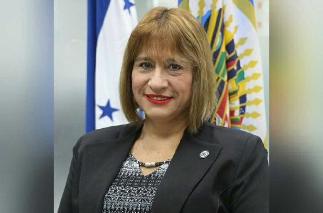 Ana María Calderón