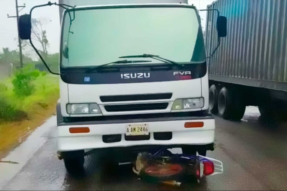 joven muere al impactar con vehículo en Copán