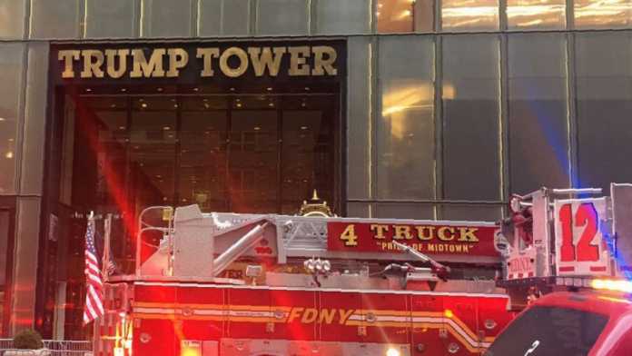 Incendio en la torreo Trump deja un muerto y varios bomberos heridos