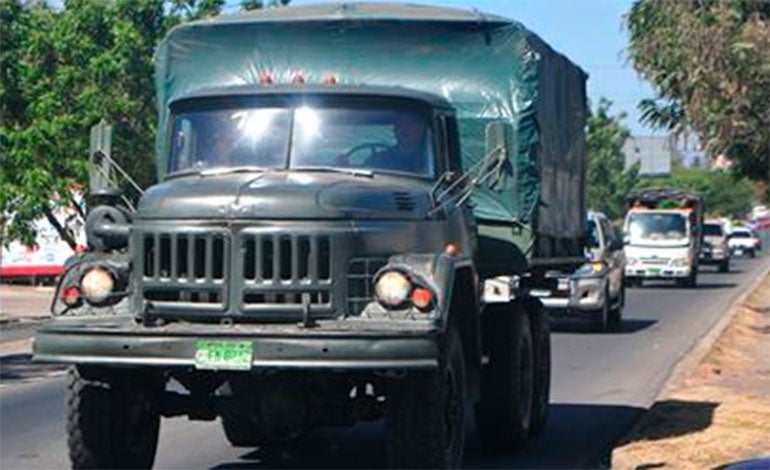 camiones militares en Nicaragua