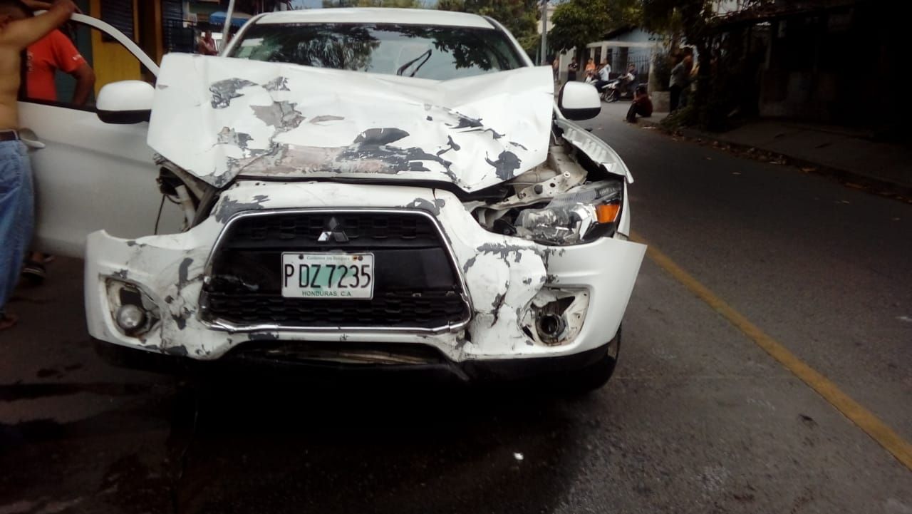  Colisión entre dos vehículos deja una persona muerta en San Pedro Sula