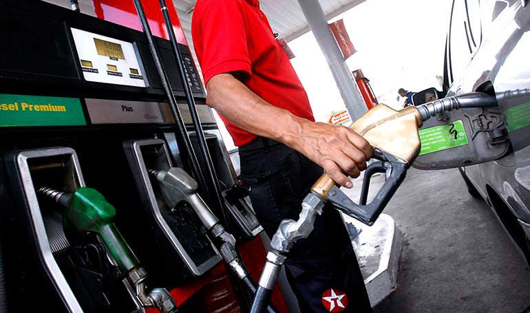 reducción de 17 centavos en la gasolina regular