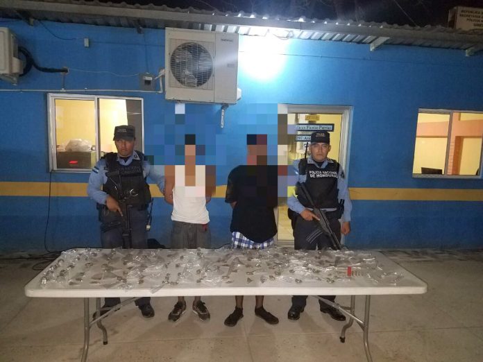 detenidos con droga en la Rivera Hernández