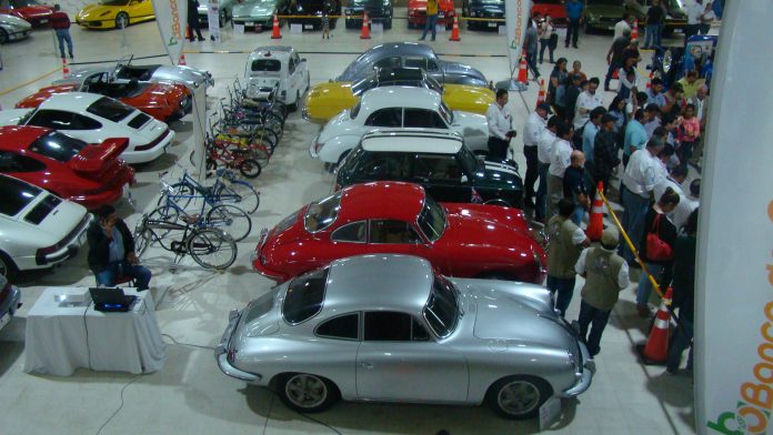 autos clásicos en Expocentro