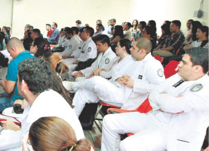 Médicos Médicos