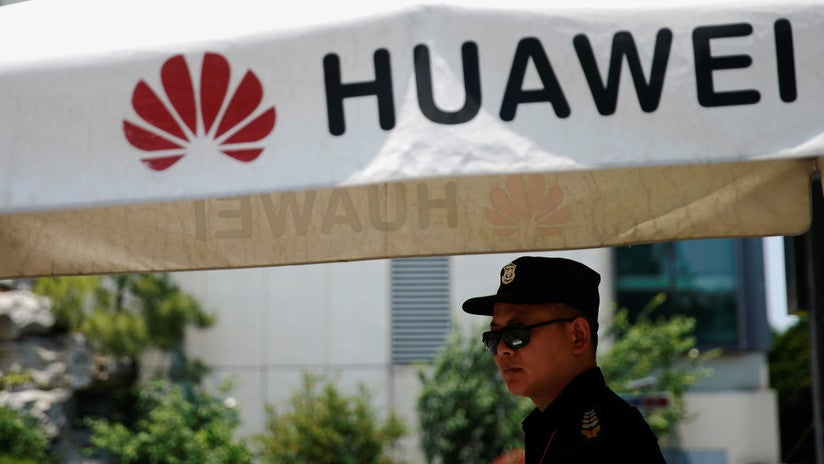 Huawei presenta demanda