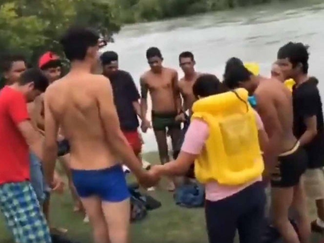 migrantes se entregan al río Bravo
