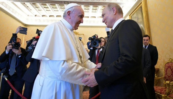 Vladimir Putin y el Papa Francisco Vladimir Putin y el Papa Francisco