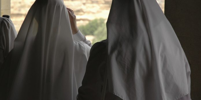 Monjas