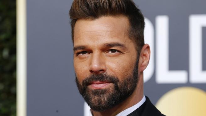 V Deo Ricky Martin Prende Instagram Agarrando Sus Partes Ntimas