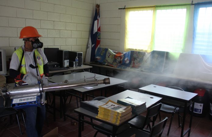 Fumigacion en Escuelas