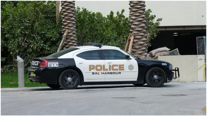 apunala-policia-miami-beach