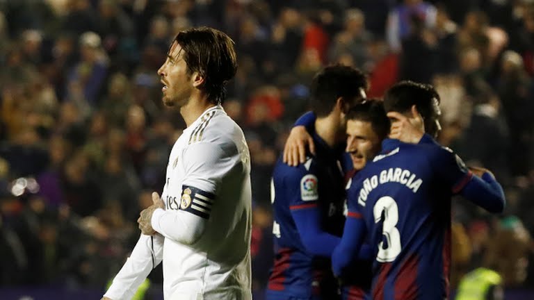 LaLiga: Real Madrid pierde ante Levante y da liderato al Barcelona